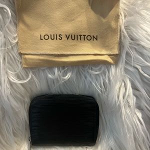 Louis Vuitton Black Epi Coin Zippy Wallet